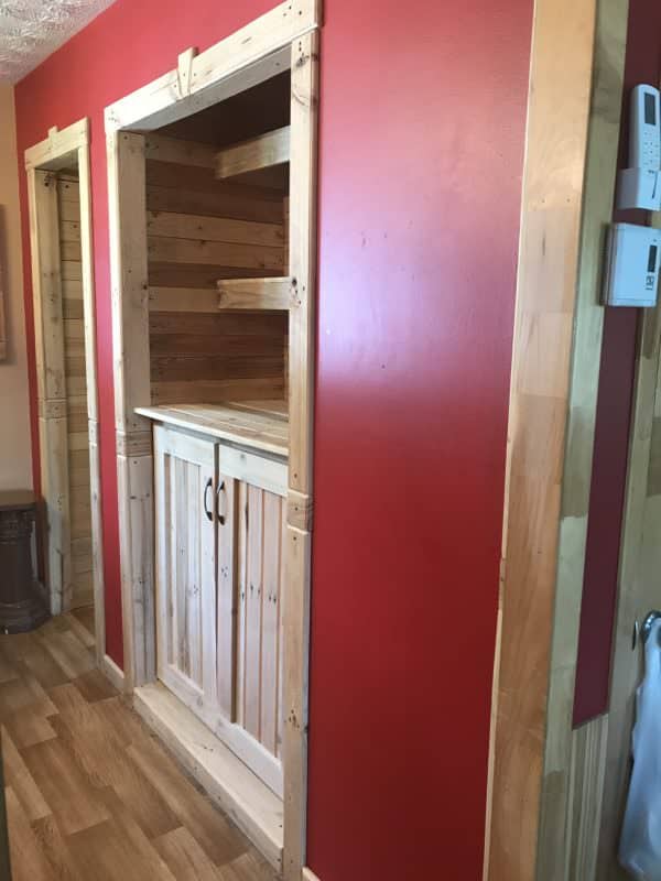 Recessed Pallet Bookcase Pallet Bookcases & Bookshelves Recessed Pallet Bookcase Pallet Bookcases & Bookshelves