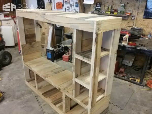 Rustic Pallet Wood Entertainment Center Pallet TV Stands & Racks Rustic Pallet Wood Entertainment Center Pallet TV Stands & Racks