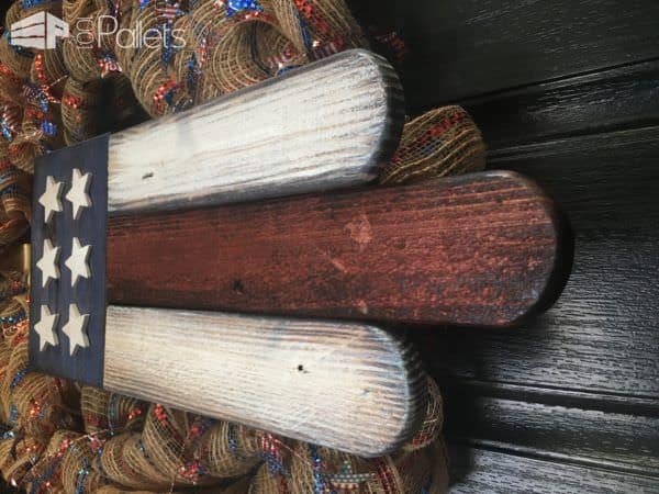 Diy Video Tutorial: American Pride Pallet Door Hanger DIY Pallet Video Tutorials Pallet Home Accessories Diy Video Tutorial: American Pride Pallet Door Hanger DIY Pallet Video Tutorials Pallet Home Accessories