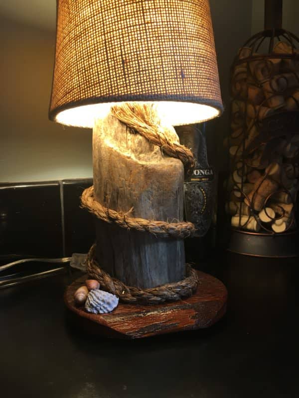 Diy Video Tutorial: Nautical-themed Pallet Mini Lamp Pallet Lamps & Lights Diy Video Tutorial: Nautical-themed Pallet Mini Lamp Pallet Lamps & Lights