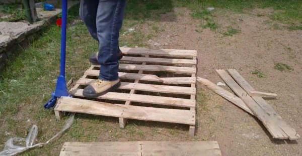 Diy Video Tutorial: Vestil Pallet Buster Bar Dismantles Pallets Quickly DIY Pallet Video Tutorials Diy Video Tutorial: Vestil Pallet Buster Bar Dismantles Pallets Quickly DIY Pallet Video Tutorials