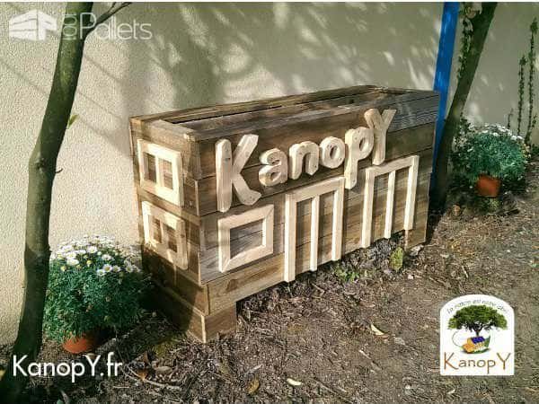 Don’t Waste Those Garden Clippings: Compost Bin Ideas For You! Pallet Planters & Compost Bins Don’t Waste Those Garden Clippings: Compost Bin Ideas For You! Pallet Planters & Compost Bins