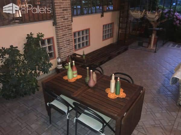 This Pallet Sofa Lounger Features Stacked End Table! Pallet Desks & Pallet Tables Pallet Sofas & Couches This Pallet Sofa Lounger Features Stacked End Table! Pallet Desks & Pallet Tables Pallet Sofas & Couches