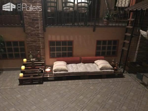 This Pallet Sofa Lounger Features Stacked End Table! Pallet Desks & Pallet Tables Pallet Sofas & Couches This Pallet Sofa Lounger Features Stacked End Table! Pallet Desks & Pallet Tables Pallet Sofas & Couches