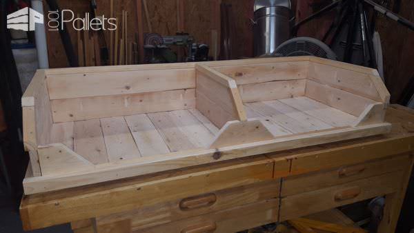 Diy Video Tutorial: Pallet Two-dog Bed Animal Pallet Houses & Pallet Supplies DIY Pallet Video Tutorials Diy Video Tutorial: Pallet Two-dog Bed Animal Pallet Houses & Pallet Supplies DIY Pallet Video Tutorials
