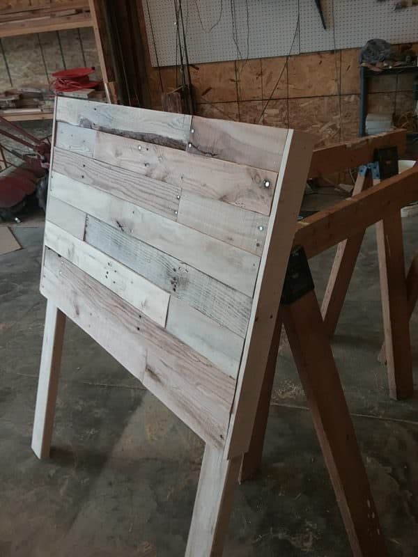 Twin Size Pallet Wood Headboard Pallet Beds, Pallet Headboards & Frames Twin Size Pallet Wood Headboard Pallet Beds, Pallet Headboards & Frames