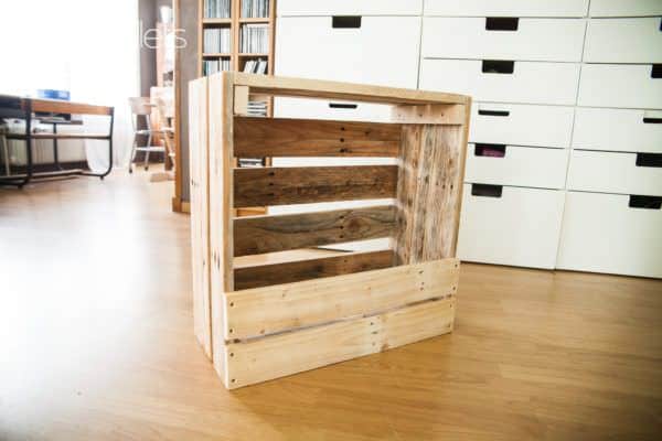 Rustic Pallet Shelf/Flower Stand Pallet Bookcases & Bookshelves Pallet Shelves & Pallet Coat Hangers Rustic Pallet Shelf/Flower Stand Pallet Bookcases & Bookshelves Pallet Shelves & Pallet Coat Hangers