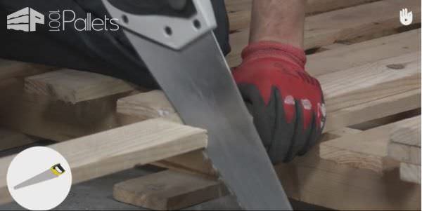 Video Tutorial: Simple Pallet Chair! DIY Pallet Video Tutorials Pallet Benches, Pallet Chairs & Stools Video Tutorial: Simple Pallet Chair! DIY Pallet Video Tutorials Pallet Benches, Pallet Chairs & Stools