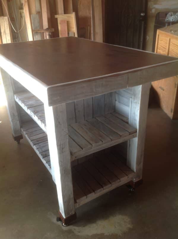 Metal-topped Rolling Pallet Kitchen Island Pallet Desks & Pallet Tables Pallet Projects Metal-topped Rolling Pallet Kitchen Island Pallet Desks & Pallet Tables Pallet Projects