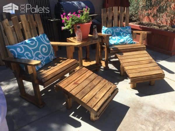 Fantastic Pallet Adirondack Chairs Patio Set Pallet Benches, Pallet Chairs & Stools Fantastic Pallet Adirondack Chairs Patio Set Pallet Benches, Pallet Chairs & Stools