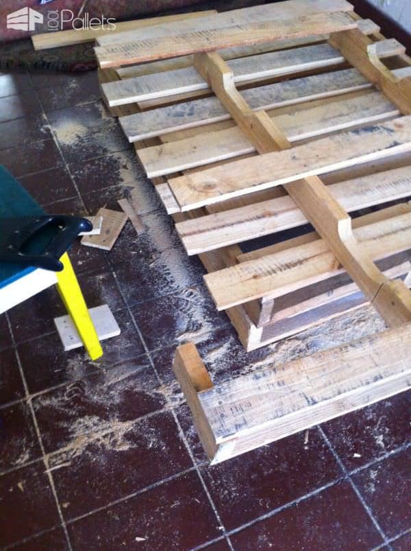 Pedestal Perfect Pallet Wood Bed/Headboard Pallet Beds, Pallet Headboards & Frames Pedestal Perfect Pallet Wood Bed/Headboard Pallet Beds, Pallet Headboards & Frames