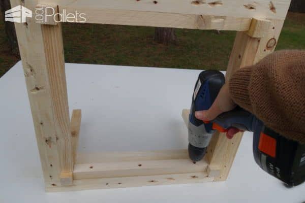 Petite Pallet Planter Is Perfect For Small Spaces Pallet Planters & Compost Bins Petite Pallet Planter Is Perfect For Small Spaces Pallet Planters & Compost Bins