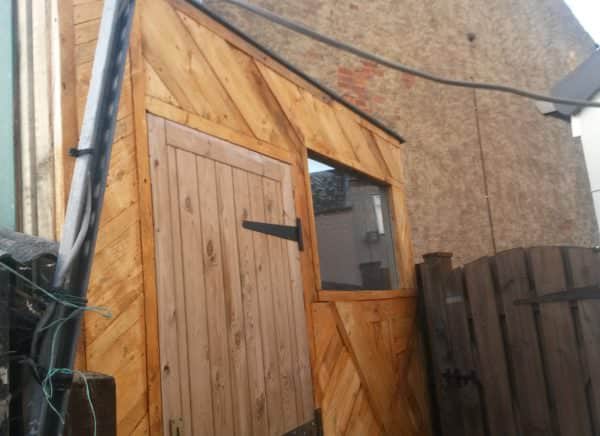 Add Style Quickly: More Than 50 Beautiful Pallet Wall Ideas! Pallet Walls & Pallet Doors Add Style Quickly: More Than 50 Beautiful Pallet Wall Ideas! Pallet Walls & Pallet Doors