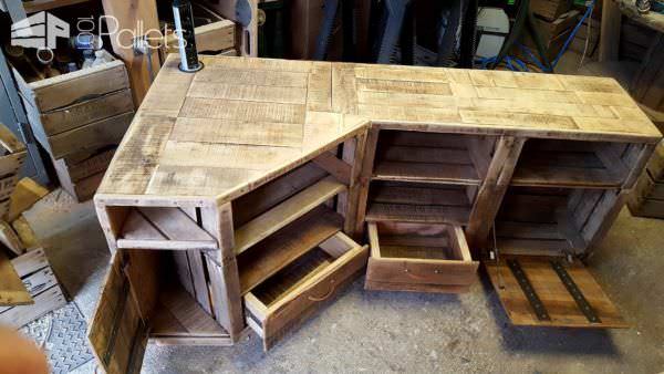 Corner Pallet Tv Stand DIY Pallet Video Tutorials Pallet TV Stands & Racks Corner Pallet Tv Stand DIY Pallet Video Tutorials Pallet TV Stands & Racks