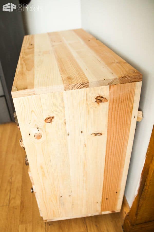 Pallet Firewood Storage Cabinet DIY Pallet Video Tutorials Pallet Cabinets & Wardrobes Pallet Firewood Storage Cabinet DIY Pallet Video Tutorials Pallet Cabinets & Wardrobes