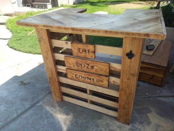 Cozy Corner Herringbone Pattern Pallet Bar Pallet Bars Cozy Corner Herringbone Pattern Pallet Bar Pallet Bars