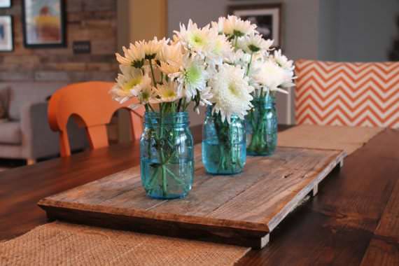 6 Pallet Fall Centerpiece Ideas That Will Brighten Holidays! Pallet Boxes & Chests Pallet Home Accessories 6 Pallet Fall Centerpiece Ideas That Will Brighten Holidays! Pallet Boxes & Chests Pallet Home Accessories