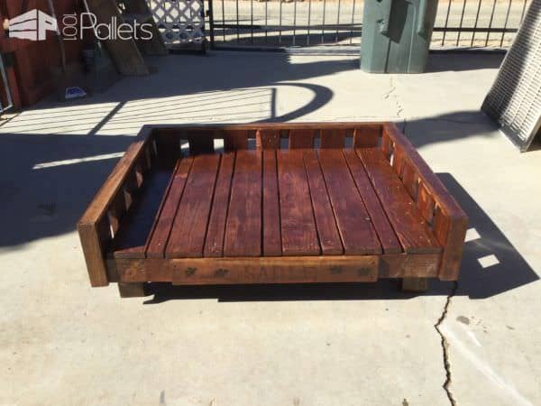 Raised Pallet Dog Bed Keeps Sadie Comfy Animal Pallet Houses & Pallet Supplies Raised Pallet Dog Bed Keeps Sadie Comfy Animal Pallet Houses & Pallet Supplies