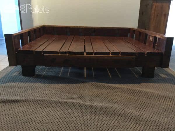 Raised Pallet Dog Bed Keeps Sadie Comfy Animal Pallet Houses & Pallet Supplies Raised Pallet Dog Bed Keeps Sadie Comfy Animal Pallet Houses & Pallet Supplies