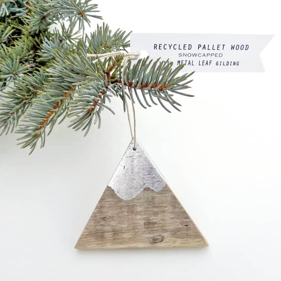 65 Pallet Christmas Trees & Holiday Pallet Decorations Ideas Pallet Home Décor Ideas 65 Pallet Christmas Trees & Holiday Pallet Decorations Ideas Pallet Home Décor Ideas