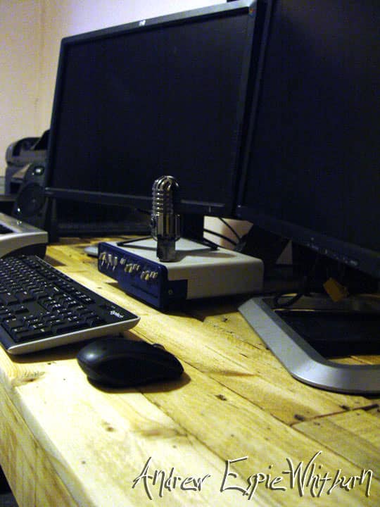 Pallet Computer Desk With Diagram Pallet Desks & Pallet Tables Pallet Computer Desk With Diagram Pallet Desks & Pallet Tables
