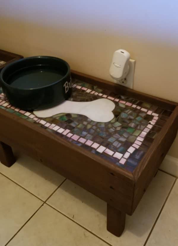 Mosaic Inlay Raised Pallet Dog Bowl Tables Animal Pallet Houses & Pallet Supplies Mosaic Inlay Raised Pallet Dog Bowl Tables Animal Pallet Houses & Pallet Supplies