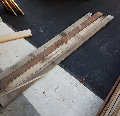 Pallet Countertop Makes Laundry Room Gorgeous! Pallet Shelves & Pallet Coat Hangers Pallet Countertop Makes Laundry Room Gorgeous! Pallet Shelves & Pallet Coat Hangers