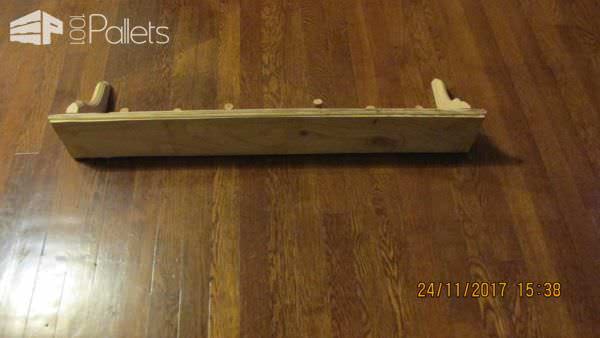 Pallet Shelf Features Natural Cherry Wood Coat Hooks Pallet Shelves & Pallet Coat Hangers Pallet Shelf Features Natural Cherry Wood Coat Hooks Pallet Shelves & Pallet Coat Hangers