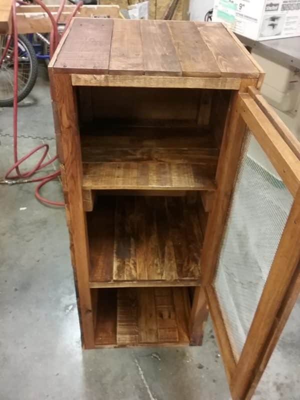 Rustic Pie Safe Pallet Cabinet Adds Charm & Storage! Pallet Cabinets & Wardrobes Rustic Pie Safe Pallet Cabinet Adds Charm & Storage! Pallet Cabinets & Wardrobes