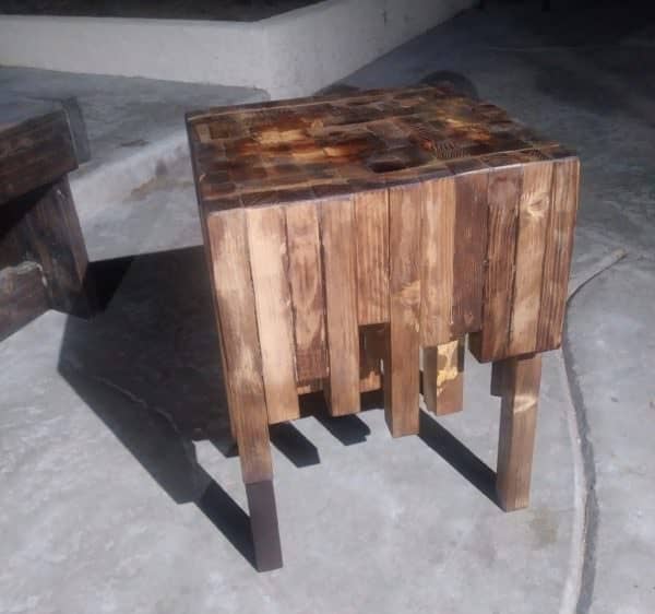 Stunning Scrap Pallet Wood Side Table Pallet Desks & Pallet Tables Stunning Scrap Pallet Wood Side Table Pallet Desks & Pallet Tables