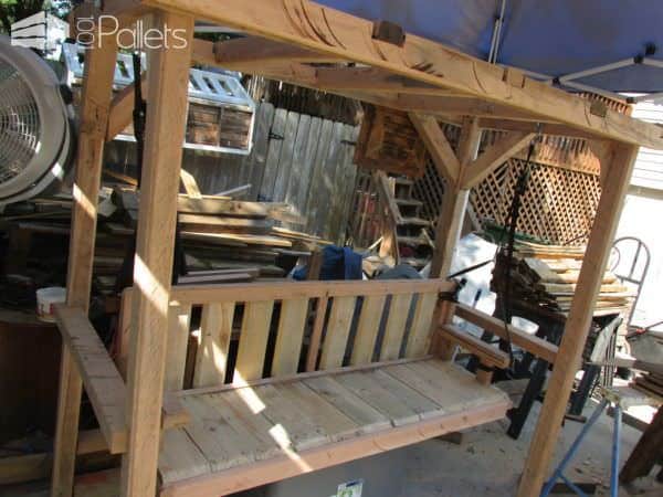 Awesome Pallet Arbor With 5-foot Swing! Lounges & Garden Sets Pallet Benches, Pallet Chairs & Stools Awesome Pallet Arbor With 5-foot Swing! Lounges & Garden Sets Pallet Benches, Pallet Chairs & Stools