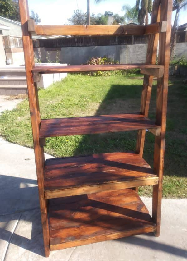 Diy Home Decor Ideas: Rustic Pallet Furniture Pieces Pallet Desks & Pallet Tables Pallet Shelves & Pallet Coat Hangers Diy Home Decor Ideas: Rustic Pallet Furniture Pieces Pallet Desks & Pallet Tables Pallet Shelves & Pallet Coat Hangers