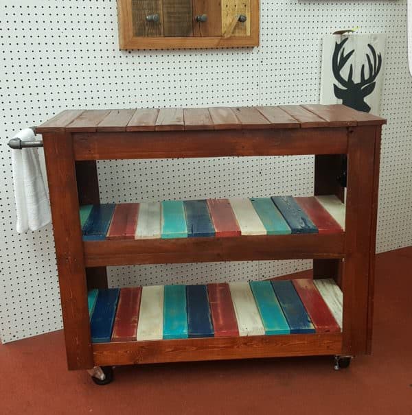 Rustic Mobile, Multicolored Pallet Bar Or Pallet Table! Pallet Bars Pallet Desks & Pallet Tables Pallet Furniture Rustic Mobile, Multicolored Pallet Bar Or Pallet Table! Pallet Bars Pallet Desks & Pallet Tables Pallet Furniture
