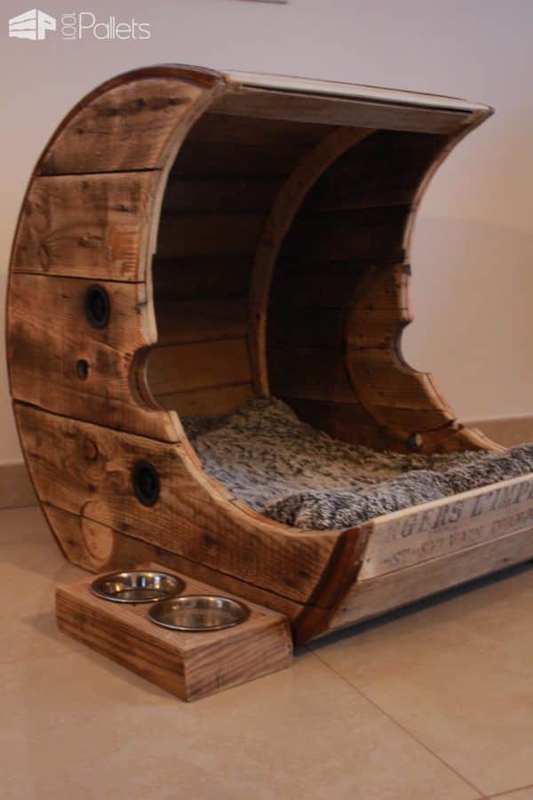 Make This Pallet Moon Pet Bed For Your Cat/Dog Animal Pallet Houses & Pallet Supplies DIY Pallet Video Tutorials Make This Pallet Moon Pet Bed For Your Cat/Dog Animal Pallet Houses & Pallet Supplies DIY Pallet Video Tutorials