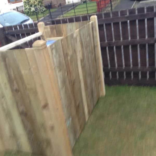 Pallet Wheelie Bin Shed Aka Garbage Can Enclosure Pallet Sheds, Cabins, Huts & Playhouses Pallet Wheelie Bin Shed Aka Garbage Can Enclosure Pallet Sheds, Cabins, Huts & Playhouses