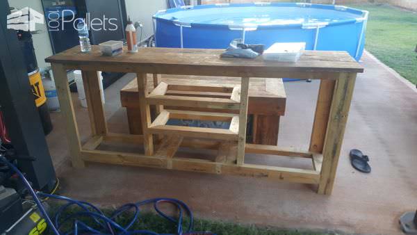 Stunning 5-pallet Rustic Buffet Has Tons of Storage! Pallet Cabinets & Wardrobes Stunning 5-pallet Rustic Buffet Has Tons of Storage! Pallet Cabinets & Wardrobes