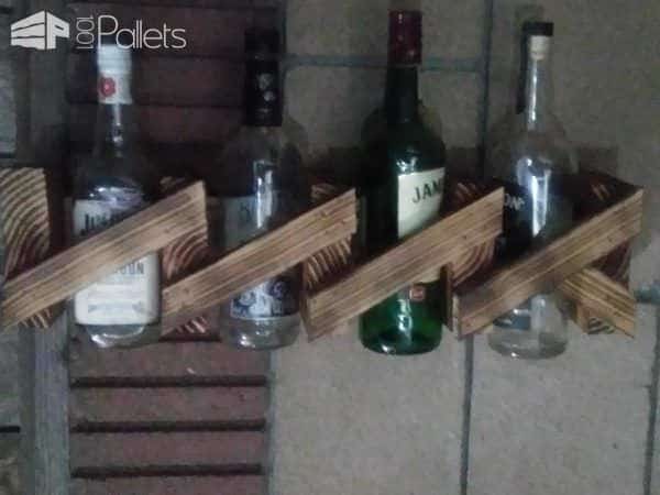 Modern Twist Wall-mount Wine Rack Made Using Pallets Pallet Home Accessories Pallet Shelves & Pallet Coat Hangers Modern Twist Wall-mount Wine Rack Made Using Pallets Pallet Home Accessories Pallet Shelves & Pallet Coat Hangers