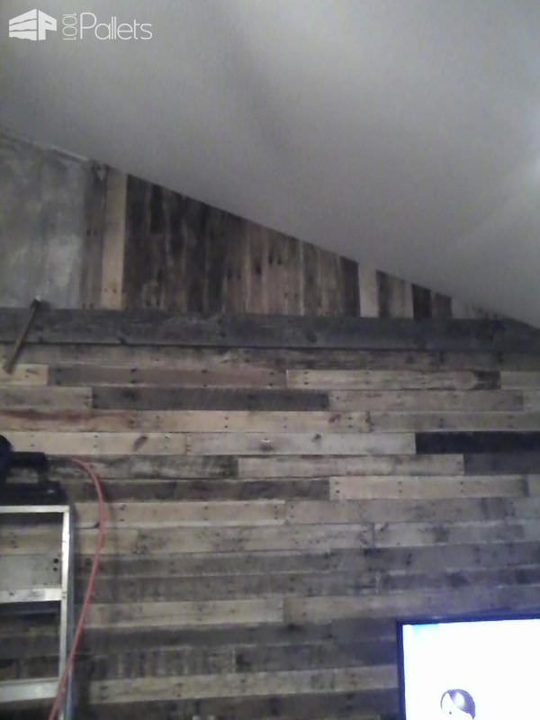 Outstanding Vaulted Ceiling Pallet Wall Pallet Walls & Pallet Doors Outstanding Vaulted Ceiling Pallet Wall Pallet Walls & Pallet Doors