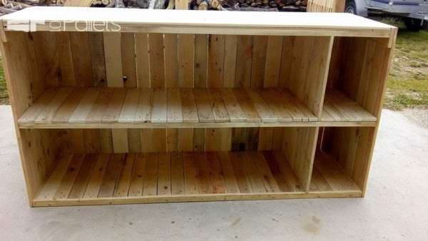 Decorative Pallet Bar or Counter Pallet Bars Pallet Cabinets & Wardrobes Decorative Pallet Bar or Counter Pallet Bars Pallet Cabinets & Wardrobes