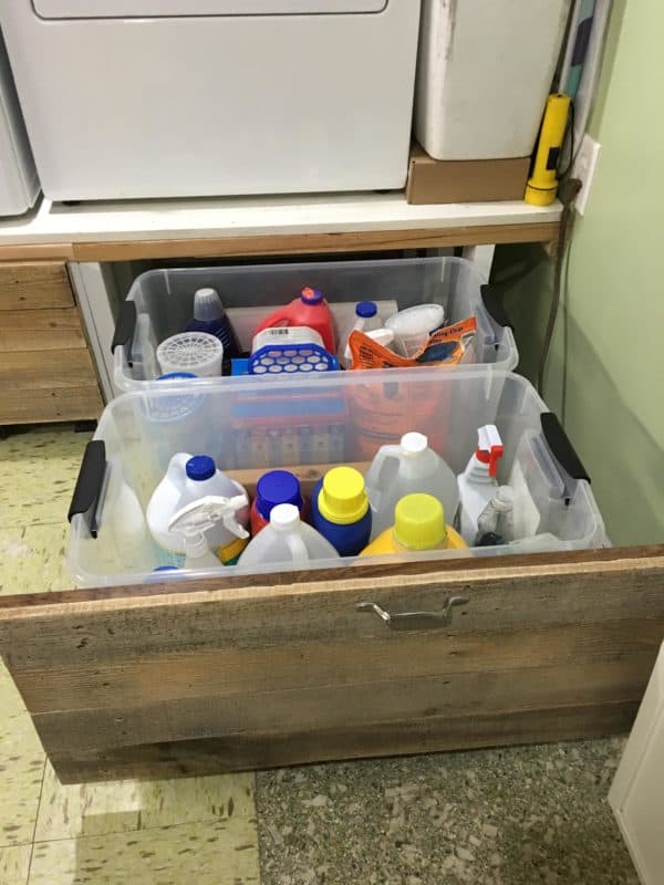 Pallet Wood Laundry Pedestal Features Handy Drawers Pallet Boxes & Chests Pallet Shelves & Pallet Coat Hangers Pallet Wood Laundry Pedestal Features Handy Drawers Pallet Boxes & Chests Pallet Shelves & Pallet Coat Hangers