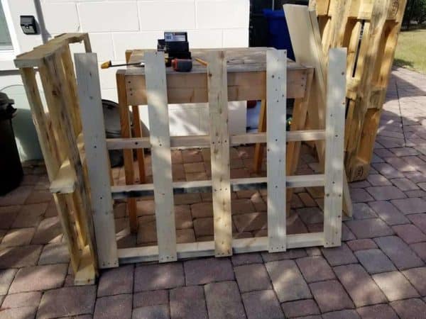 3 Pallet Bar Features Mod Podge Picture Top Pallet Bars 3 Pallet Bar Features Mod Podge Picture Top Pallet Bars