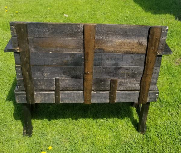 Rustic Pallet Loveseat Bench Is Perfect For Smaller Spaces Pallet Benches, Pallet Chairs & Stools Rustic Pallet Loveseat Bench Is Perfect For Smaller Spaces Pallet Benches, Pallet Chairs & Stools