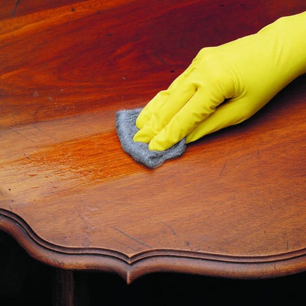 Preserve Your Pallet Furniture: 8 Essential Tips & Tricks DIY Pallet Tutorials Workshop and tools Preserve Your Pallet Furniture: 8 Essential Tips & Tricks DIY Pallet Tutorials Workshop and tools