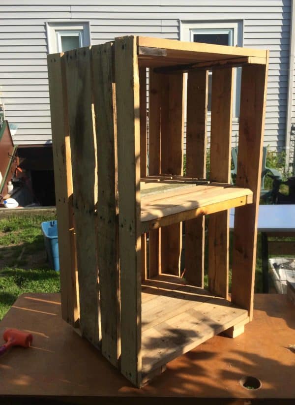 Quick Storage Solution: Workshop Pallet Shelving Pallet Boxes & Chests Pallet Shelves & Pallet Coat Hangers Quick Storage Solution: Workshop Pallet Shelving Pallet Boxes & Chests Pallet Shelves & Pallet Coat Hangers