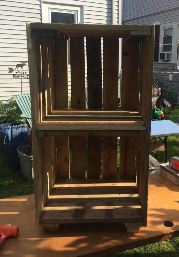 Quick Storage Solution: Workshop Pallet Shelving Pallet Boxes & Chests Pallet Shelves & Pallet Coat Hangers Quick Storage Solution: Workshop Pallet Shelving Pallet Boxes & Chests Pallet Shelves & Pallet Coat Hangers