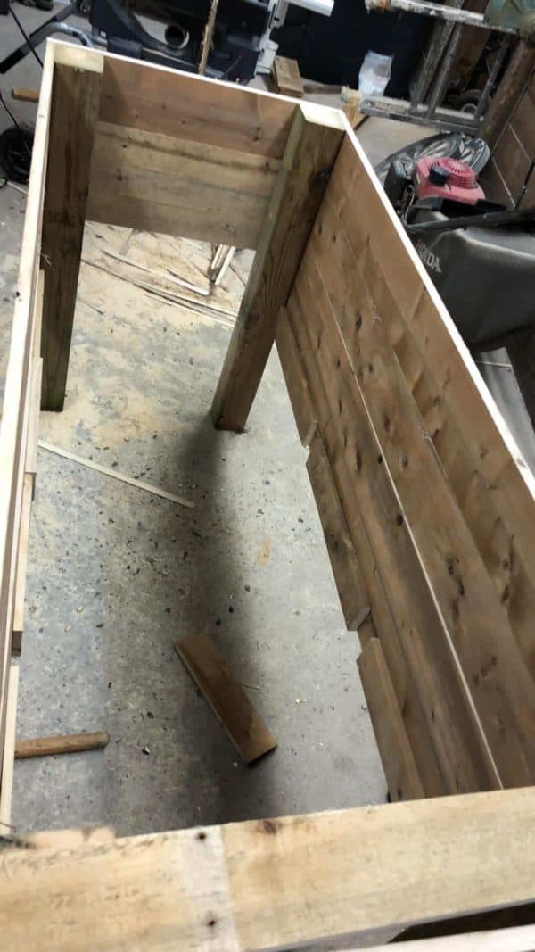 Raised Pallet Planter Box Pallet Planters & Compost Bins Raised Pallet Planter Box Pallet Planters & Compost Bins