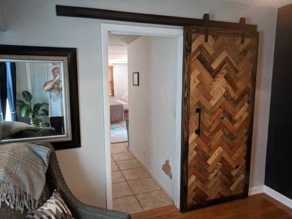 10 Pallets Double-sided Herringbone Barn Door Pallet Walls & Pallet Doors 10 Pallets Double-sided Herringbone Barn Door Pallet Walls & Pallet Doors