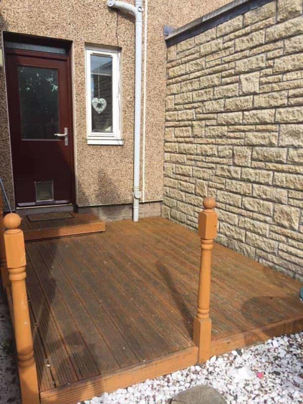 How to Transform Your Old Deck with Upcycled Pallets Lounges & Garden Sets Pallet Terraces & Pallet Patios How to Transform Your Old Deck with Upcycled Pallets Lounges & Garden Sets Pallet Terraces & Pallet Patios