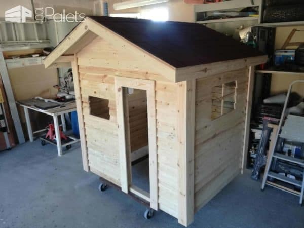 Kids Pallet Garden Playhouse / Cabane Pour Enfants En Palettes Pallet Sheds, Cabins, Huts & Playhouses Kids Pallet Garden Playhouse / Cabane Pour Enfants En Palettes Pallet Sheds, Cabins, Huts & Playhouses
