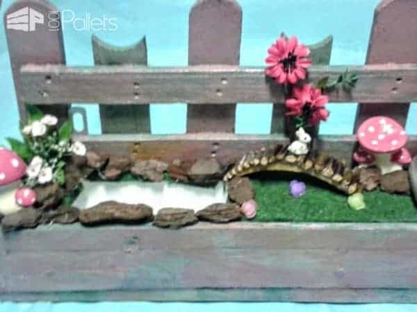 Pallet Fairy Garden with Mushrooms & Candles Pallet Planters & Compost Bins Pallet Fairy Garden with Mushrooms & Candles Pallet Planters & Compost Bins